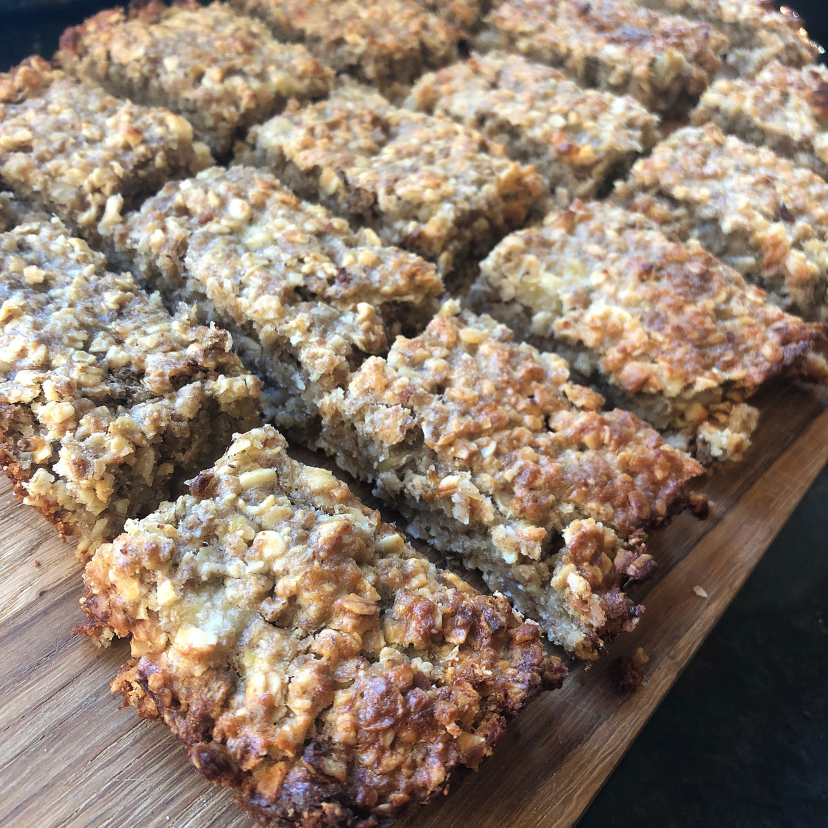 Wowbutter, Banana and Weetabix Bars – Get Buzzing